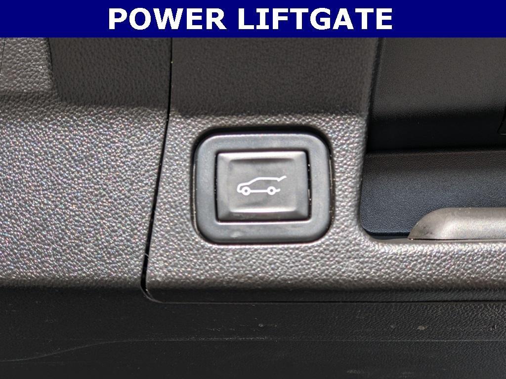 used 2023 GMC Acadia car, priced at $23,177