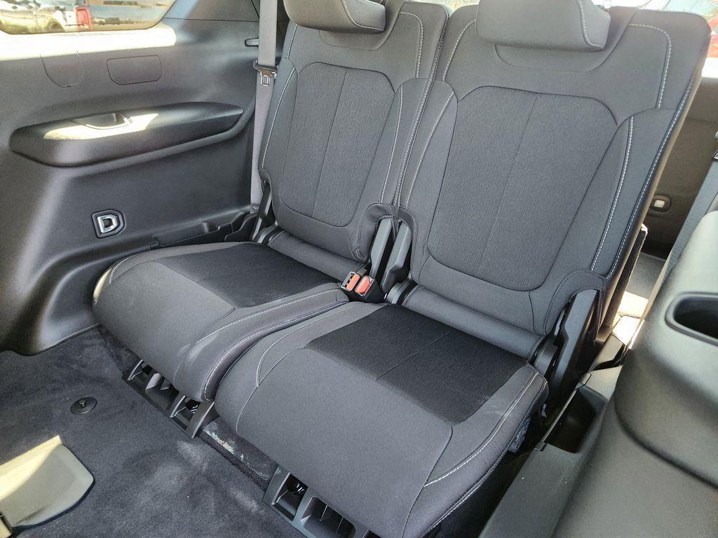 new 2026 Jeep Grand Cherokee L car, priced at $40,577