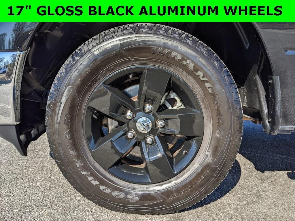 used 2022 Ram 1500 Classic car, priced at $25,000