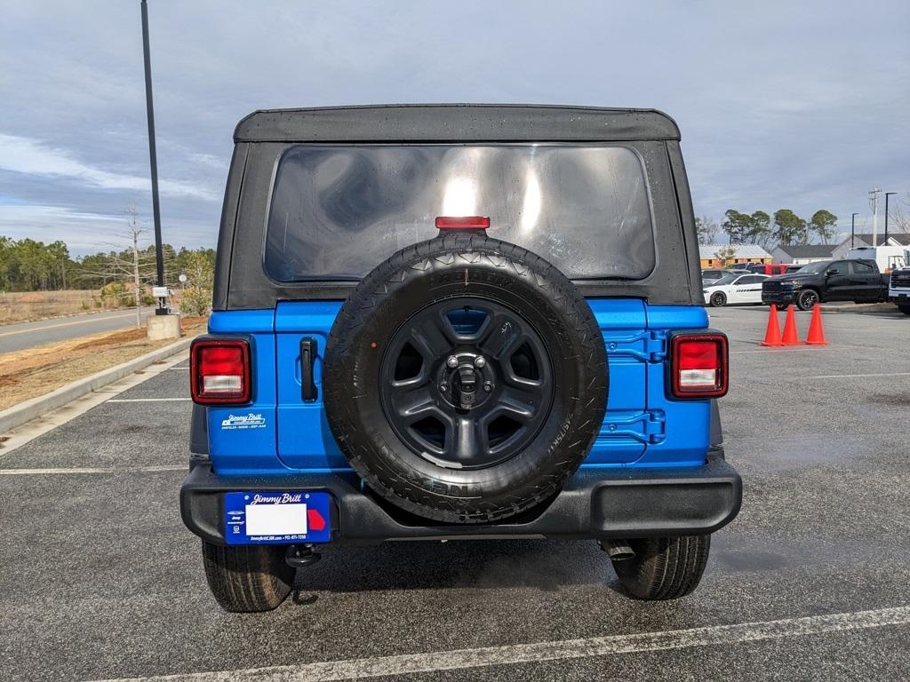 new 2026 Jeep Wrangler car, priced at $38,677