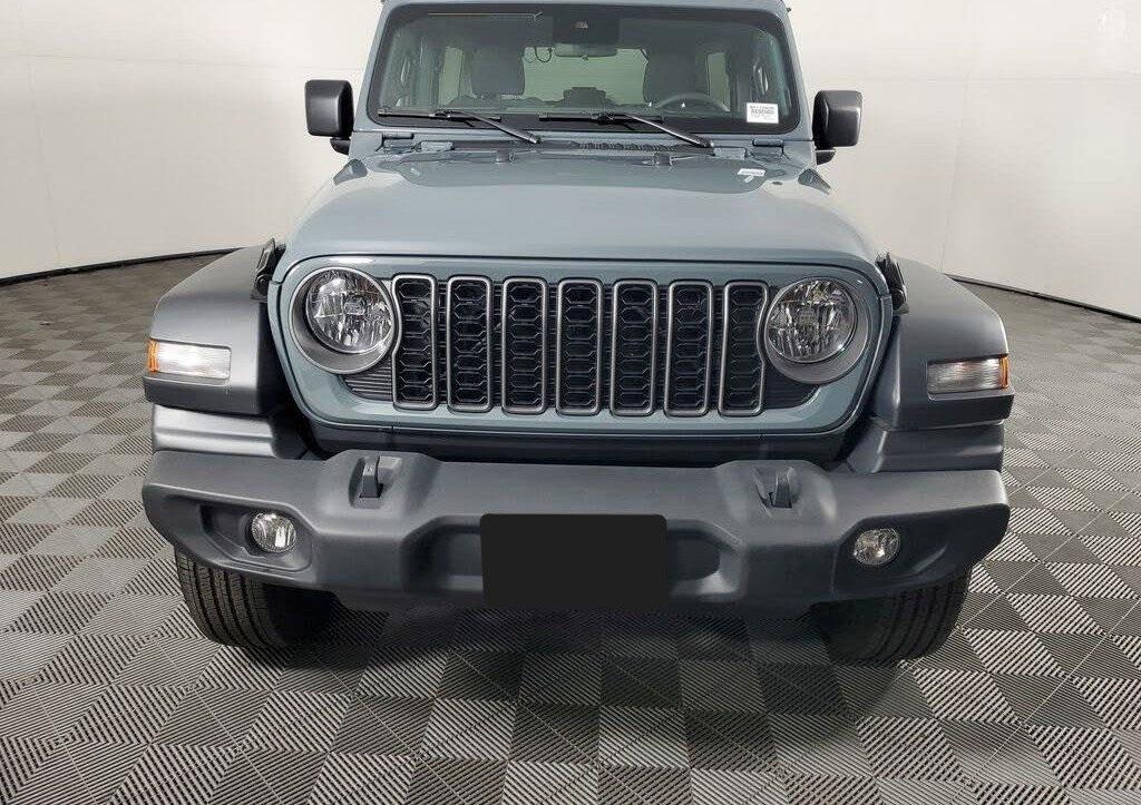 new 2026 Jeep Wrangler car, priced at $37,977