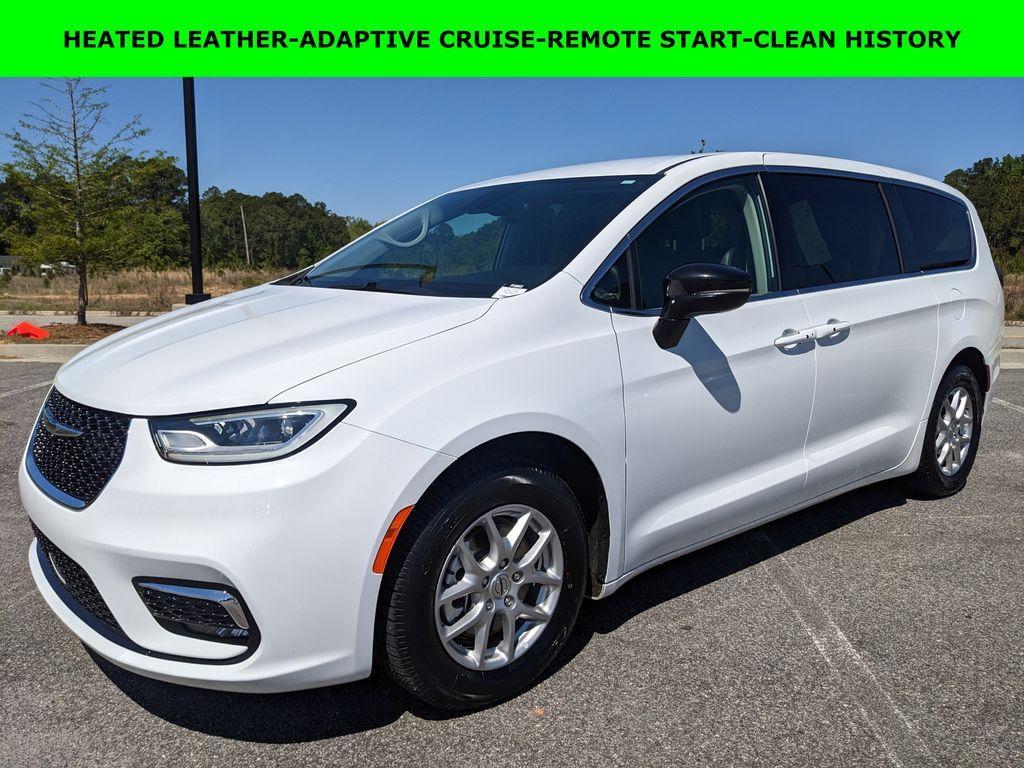 used 2024 Chrysler Pacifica car, priced at $25,274