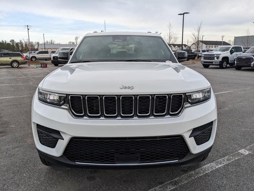 new 2025 Jeep Grand Cherokee car, priced at $36,577