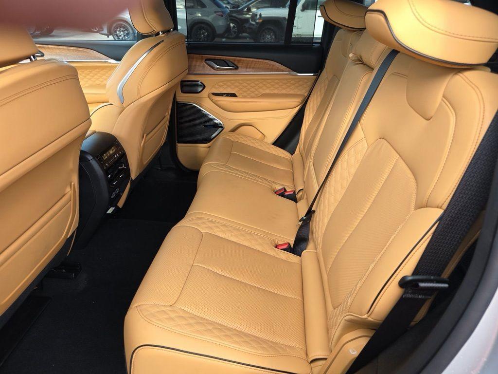 used 2025 Jeep Grand Cherokee car, priced at $53,177