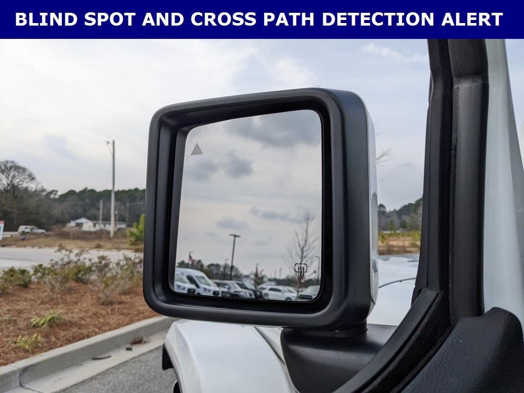 used 2022 Jeep Gladiator car, priced at $35,150