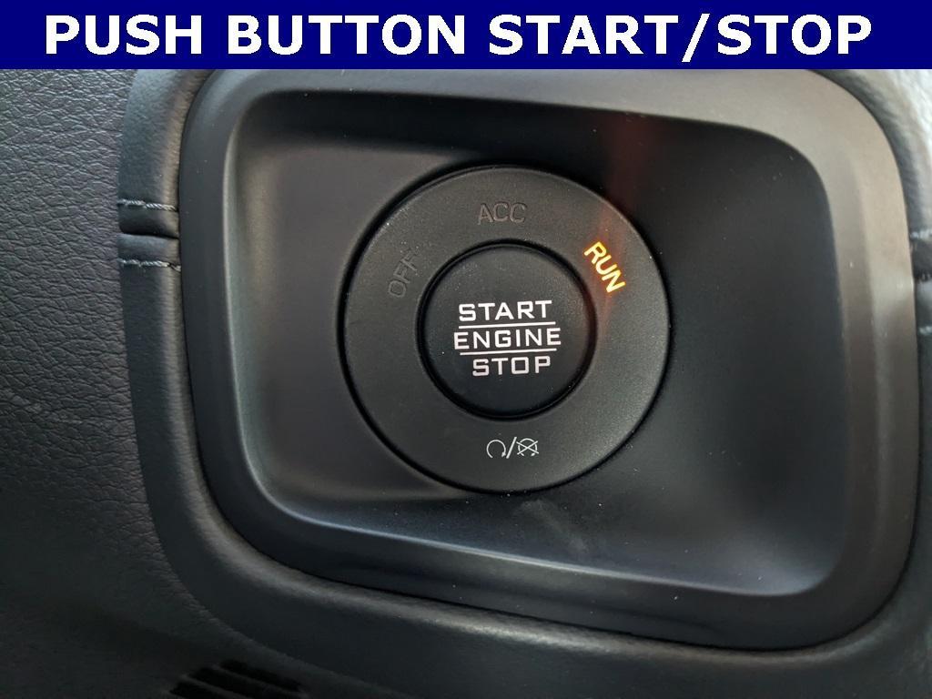 new 2026 Jeep Gladiator car, priced at $54,177