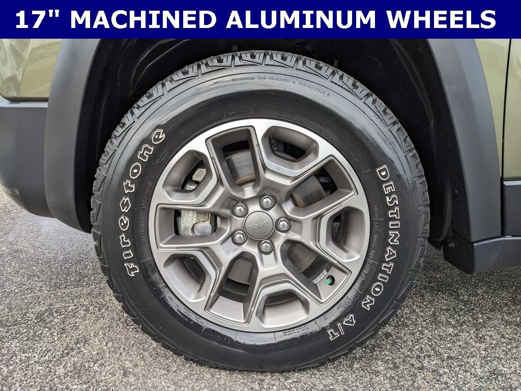 used 2020 Jeep Cherokee car, priced at $16,849