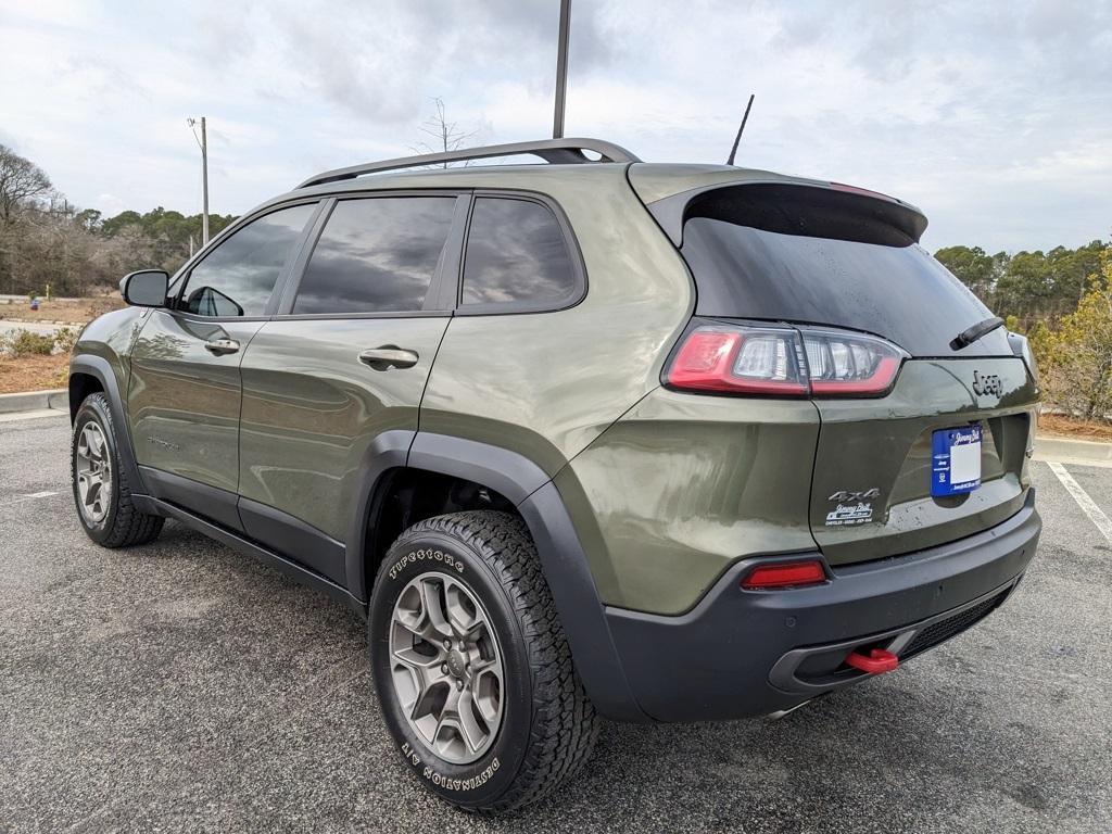 used 2020 Jeep Cherokee car, priced at $16,849