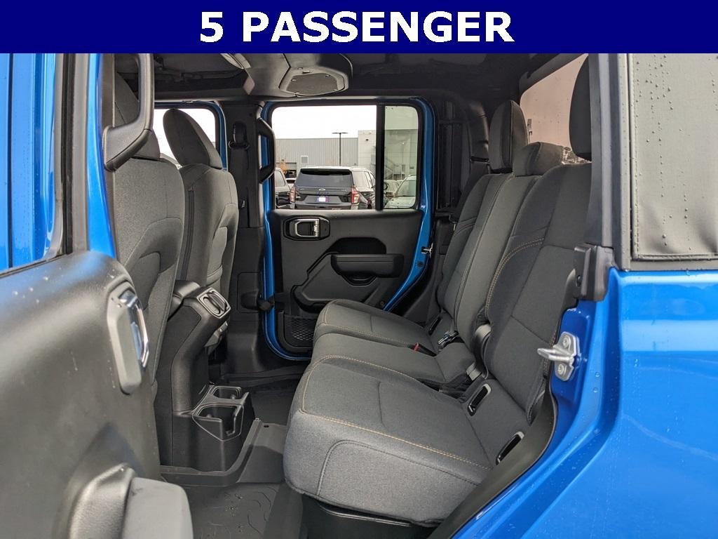 new 2026 Jeep Gladiator car, priced at $44,409