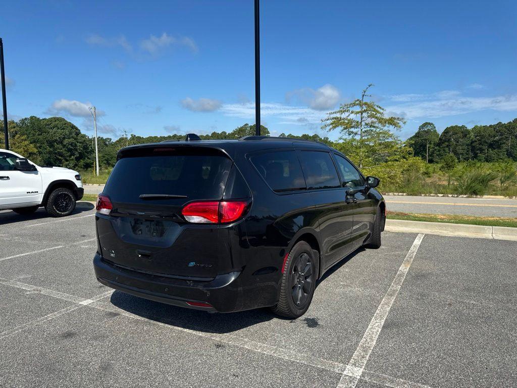 used 2020 Chrysler Pacifica Hybrid car, priced at $22,797