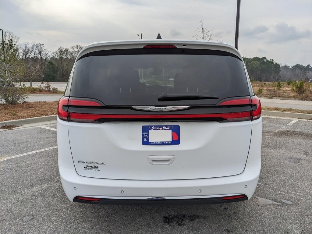 used 2023 Chrysler Pacifica car, priced at $25,000