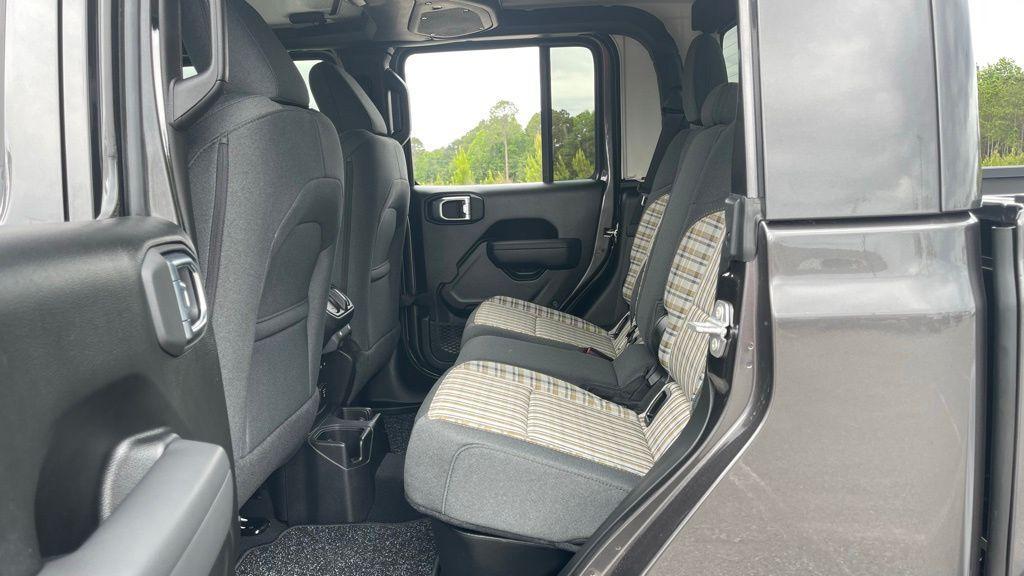 used 2026 Jeep Gladiator car, priced at $45,708