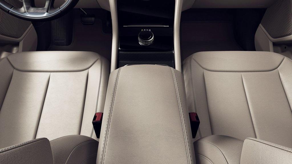 new 2026 Jeep Grand Cherokee car, priced at $41,445