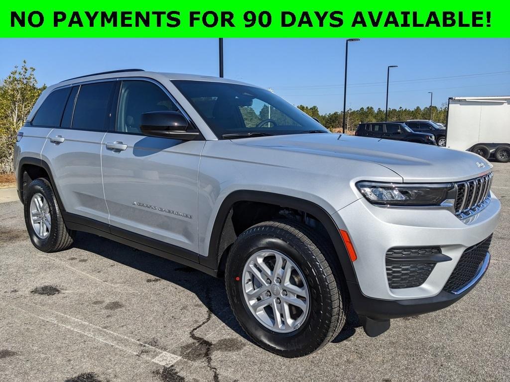 new 2025 Jeep Grand Cherokee car, priced at $33,327