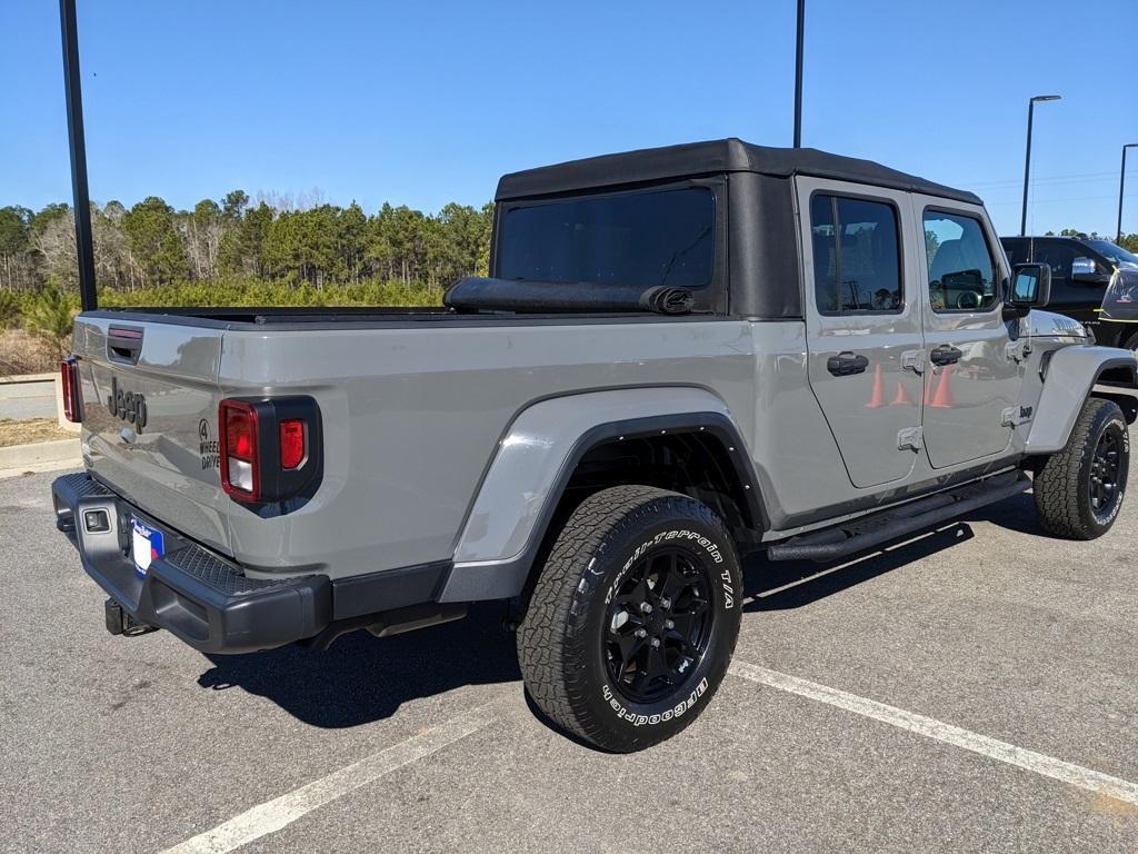 used 2022 Jeep Gladiator car, priced at $30,377