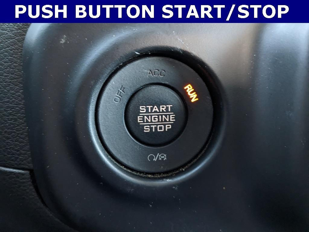 used 2022 Jeep Gladiator car, priced at $30,377