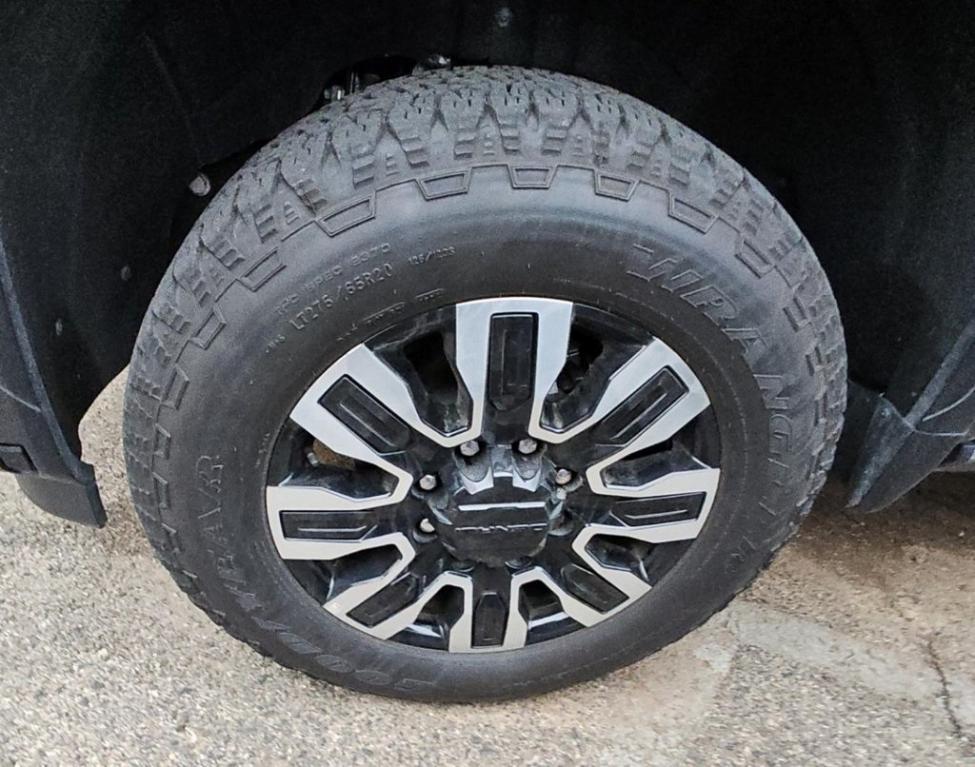 used 2025 GMC Sierra 2500 car, priced at $83,670