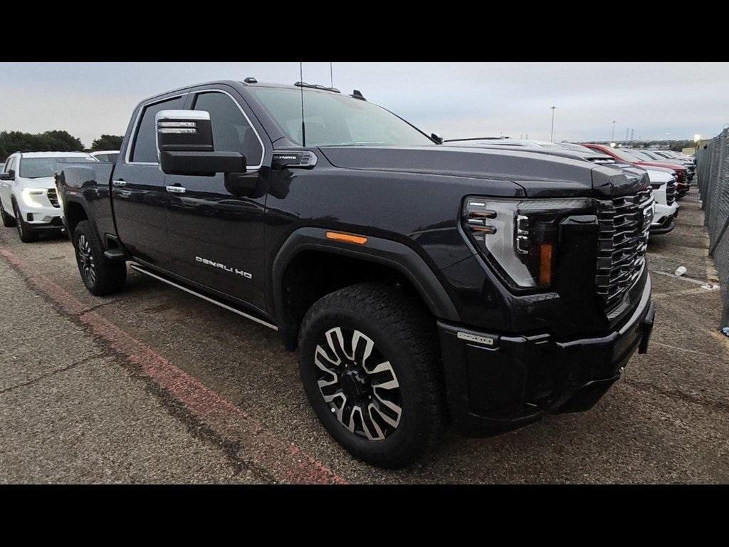 used 2025 GMC Sierra 2500 car, priced at $83,670
