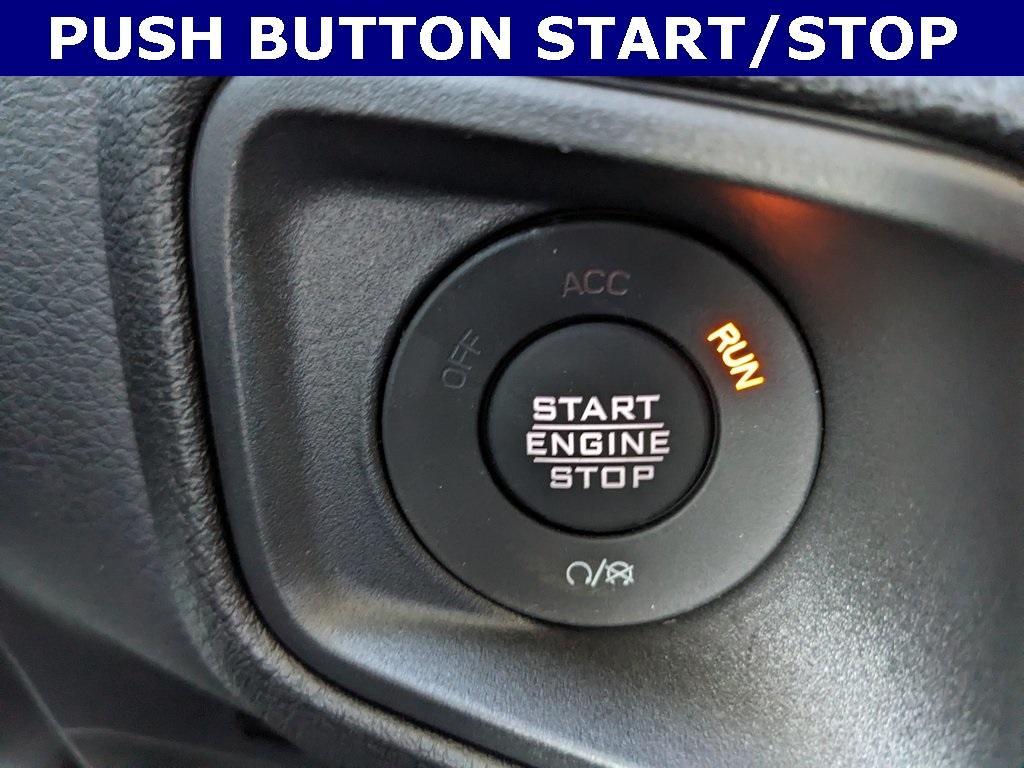 new 2025 Jeep Gladiator car, priced at $44,427