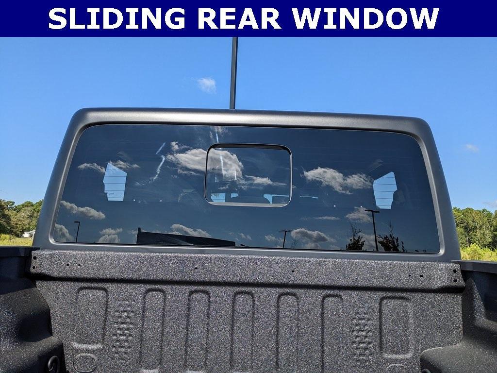 new 2025 Jeep Gladiator car, priced at $44,427