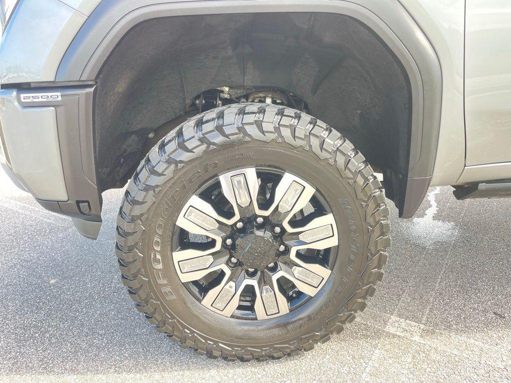 used 2024 GMC Sierra 2500 car, priced at $64,588