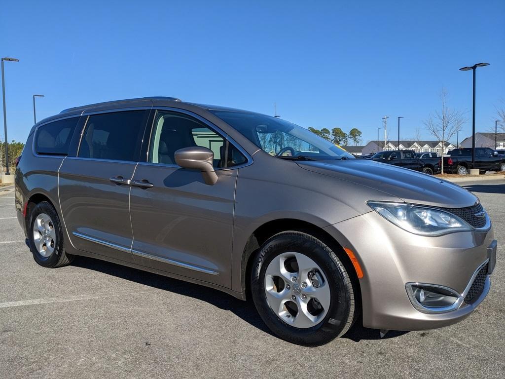 used 2017 Chrysler Pacifica car, priced at $17,777