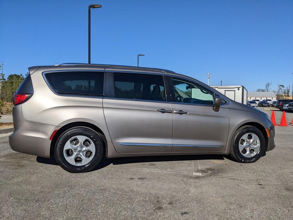 used 2017 Chrysler Pacifica car, priced at $17,777