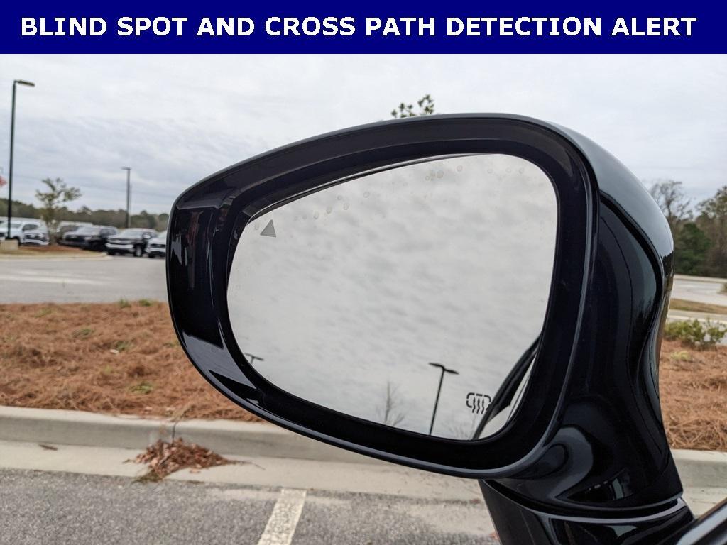 used 2026 Chrysler Pacifica car, priced at $36,854