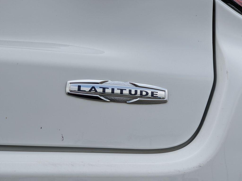 used 2024 Jeep Compass car, priced at $21,114