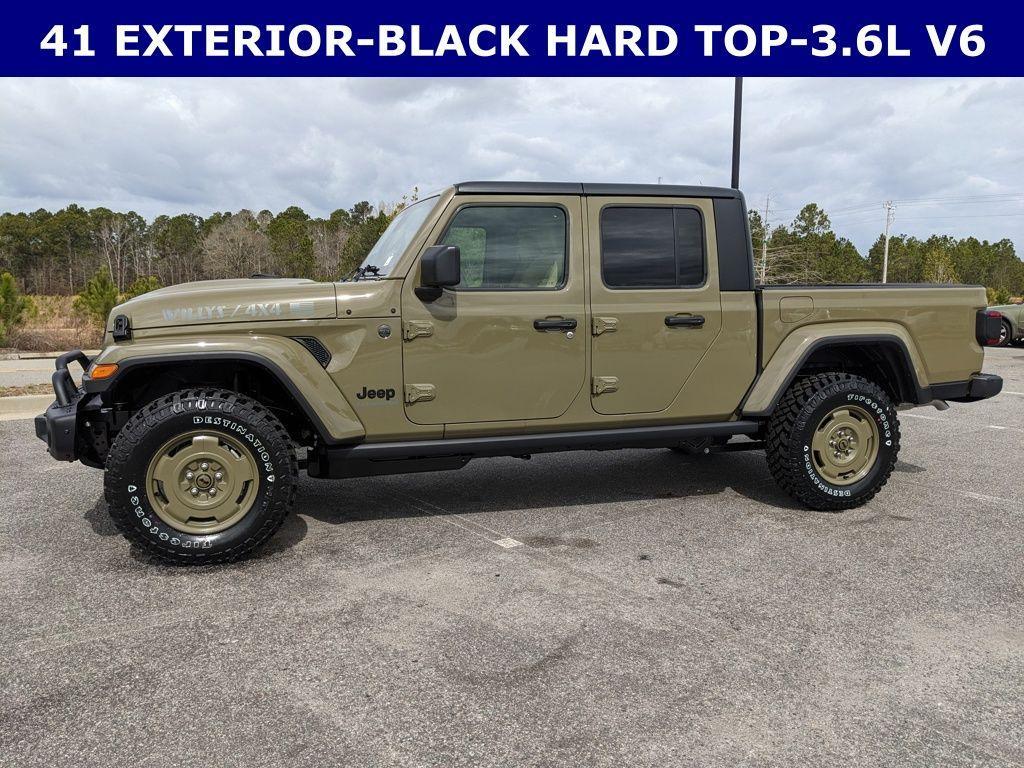 new 2026 Jeep Gladiator car, priced at $51,577