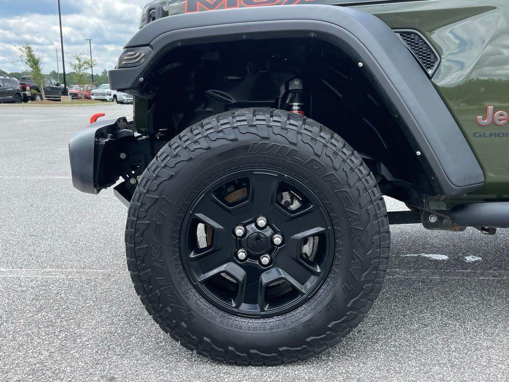 used 2022 Jeep Gladiator car, priced at $33,591