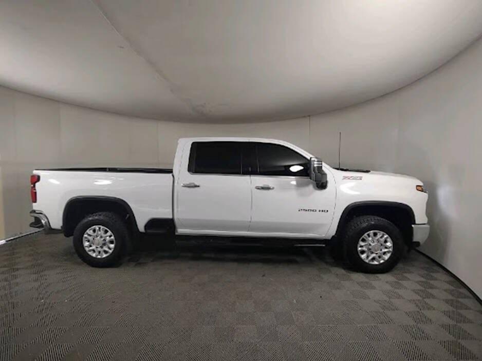 used 2024 Chevrolet Silverado 2500 car, priced at $54,600