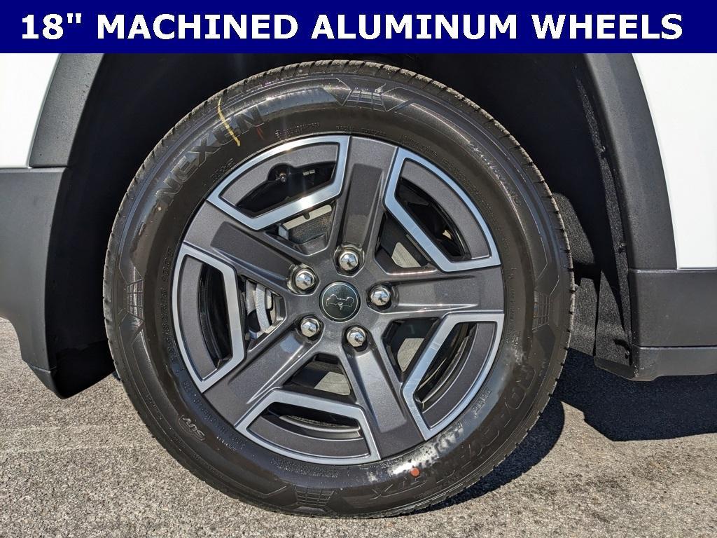 new 2026 Jeep Cherokee car, priced at $38,177