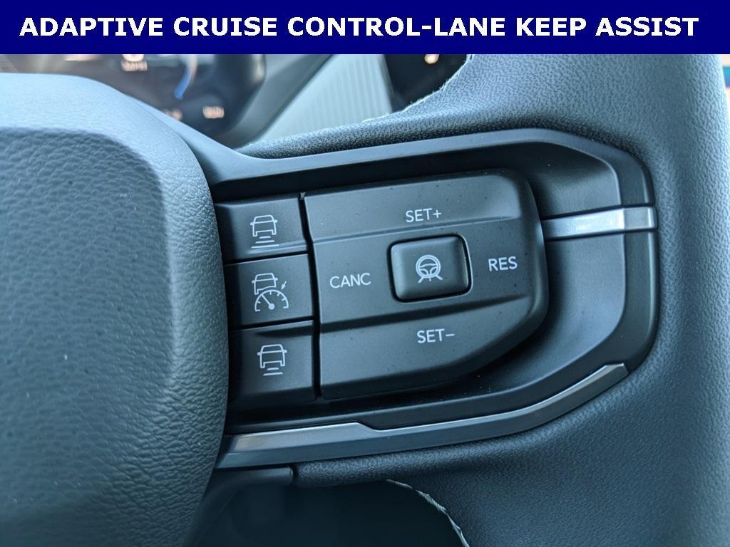 new 2026 Jeep Cherokee car, priced at $38,177