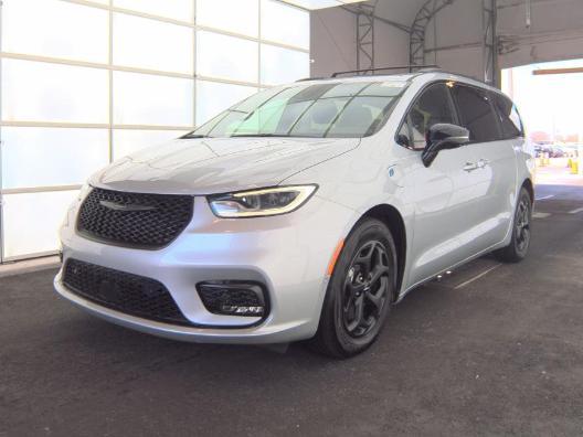 used 2024 Chrysler Pacifica Hybrid car, priced at $32,671