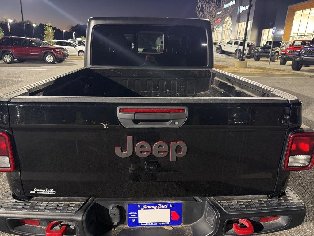 used 2023 Jeep Gladiator car, priced at $37,993