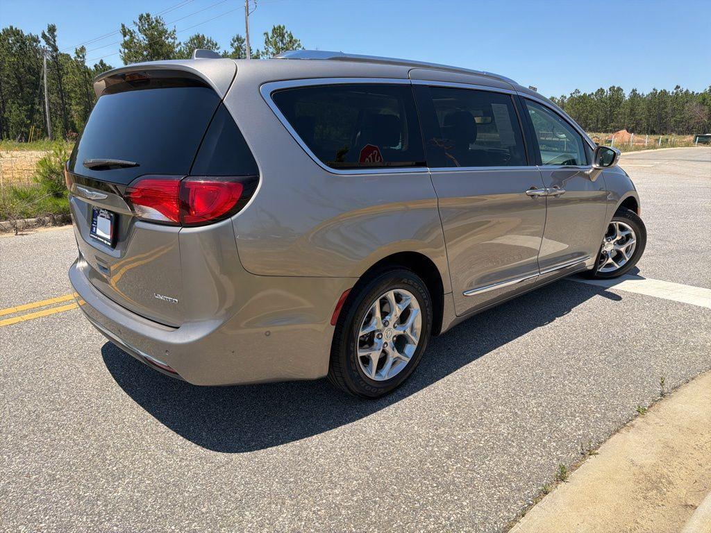 used 2018 Chrysler Pacifica car, priced at $18,655