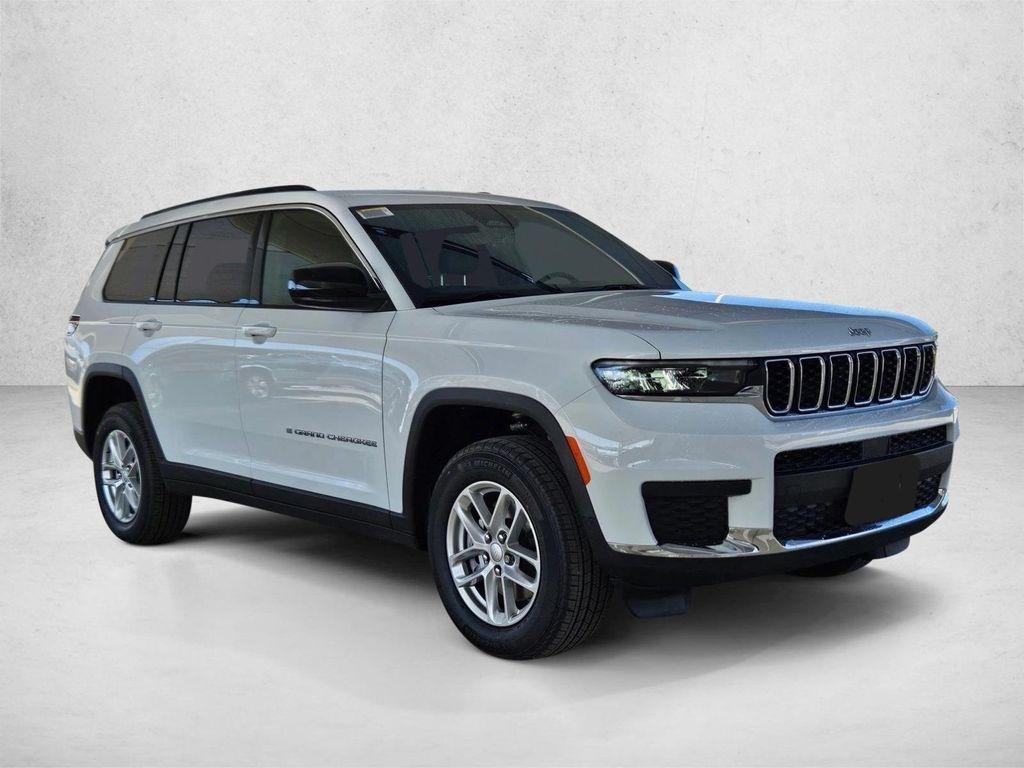 new 2026 Jeep Grand Cherokee car, priced at $36,317