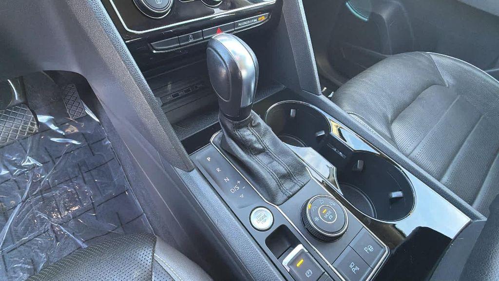 used 2021 Volkswagen Atlas car, priced at $25,495