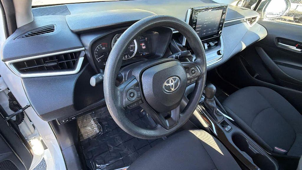 2021 Super White Toyota Corolla