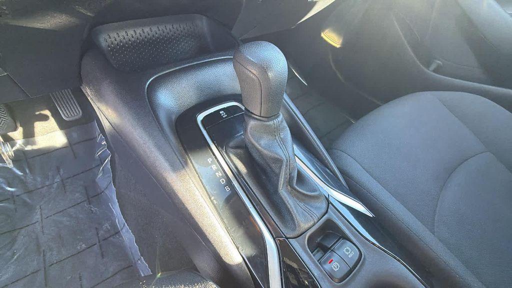 2021 Super White Toyota Corolla