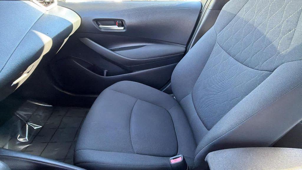 2021 Super White Toyota Corolla