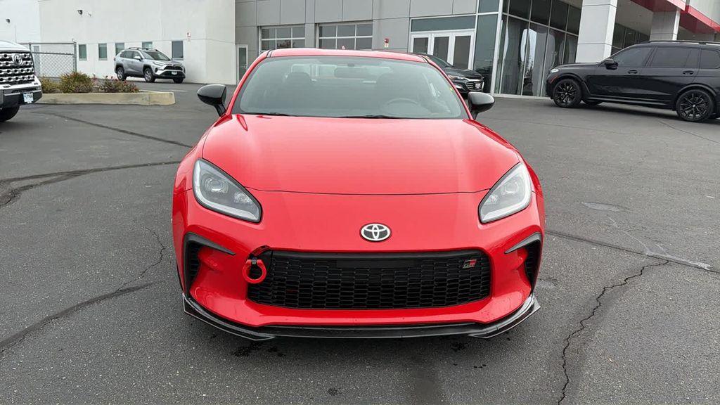 used 2022 Toyota GR86 car, priced at $26,495