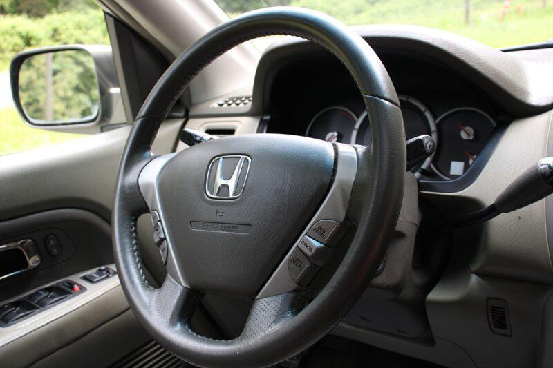 used 2006 Honda Pilot car, priced at $6,799
