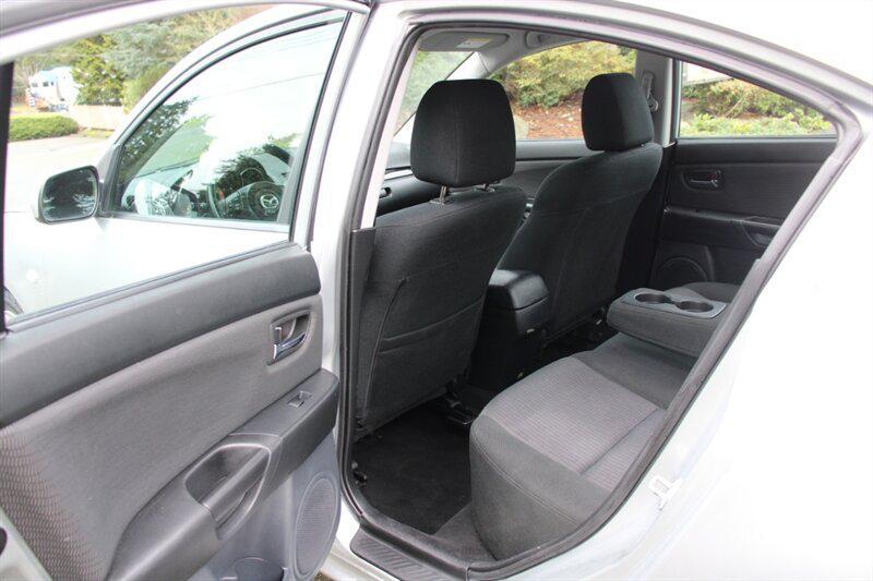 used 2009 Mazda Mazda3 car, priced at $4,499