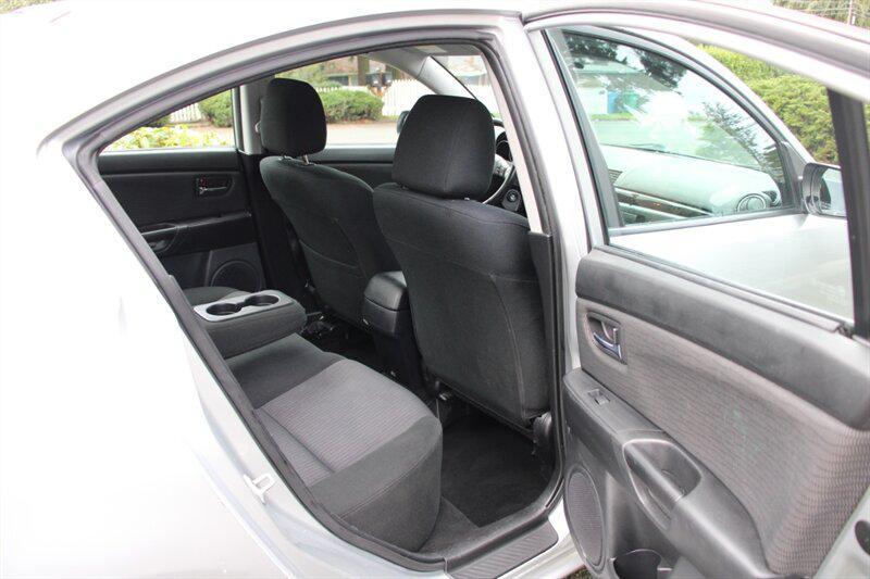 used 2009 Mazda Mazda3 car, priced at $4,499