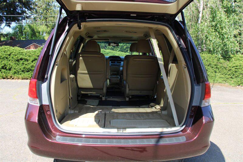 used 2010 Honda Odyssey car, priced at $7,995