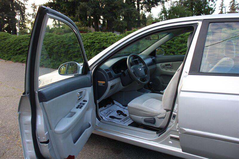 used 2008 Kia Spectra car, priced at $3,995