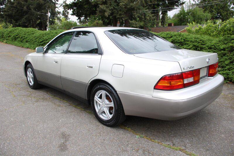 used 1999 Lexus ES 300 car, priced at $4,995
