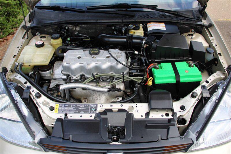 used 2001 Ford Focus car, priced at $2,995